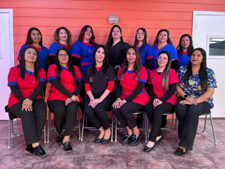 Instagram post from esc.lenguajerucalaf. This post is in position 1.