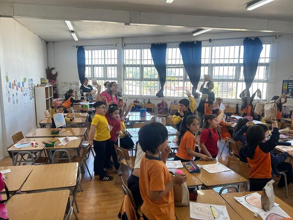 Instagram post from pequetesoros.2020. This post is in position 5.