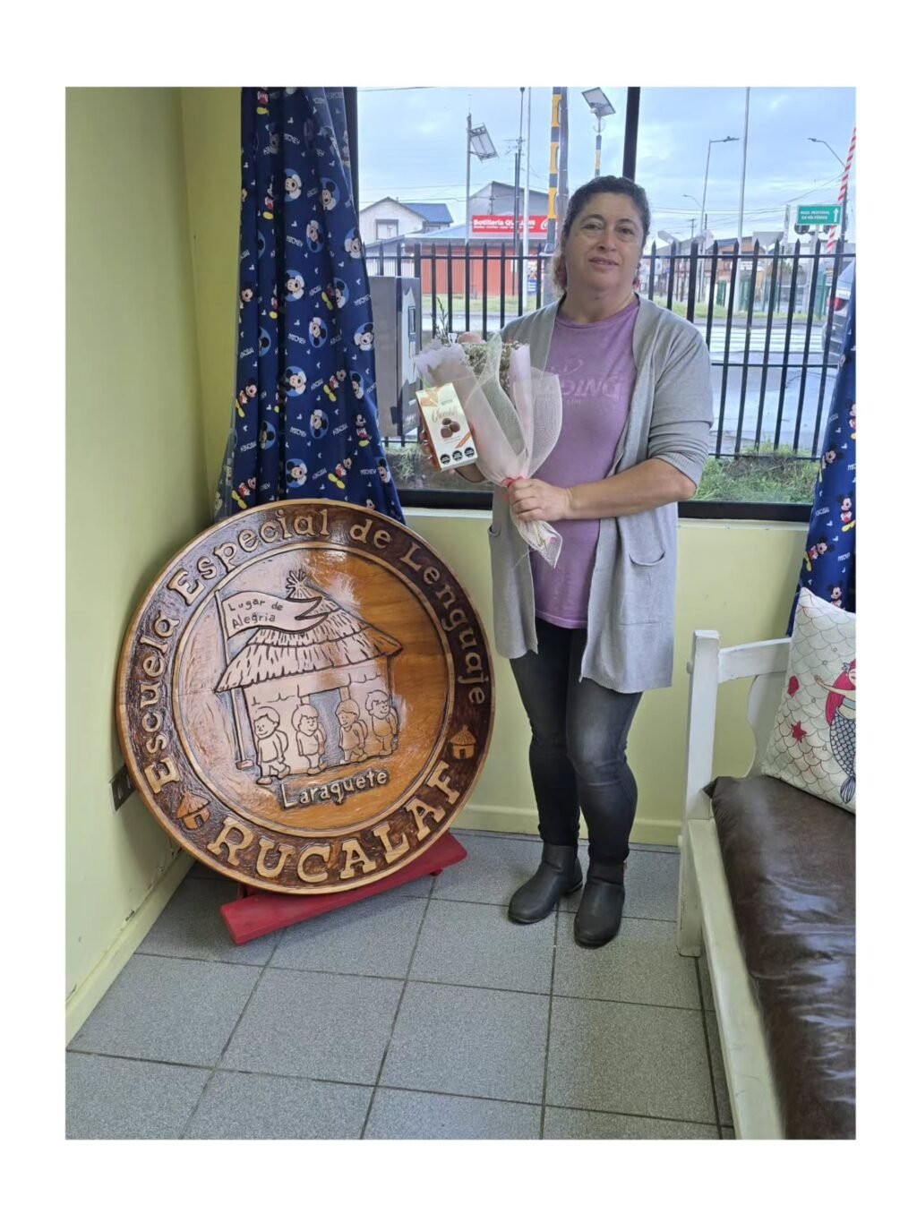 Instagram post from esc.lenguajerucalaf. This post is in position 2.