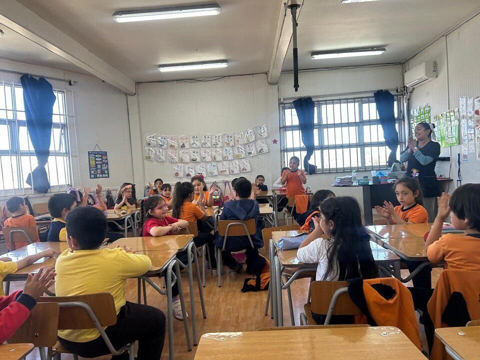 Instagram post from pequetesoros.2020. This post is in position 2.