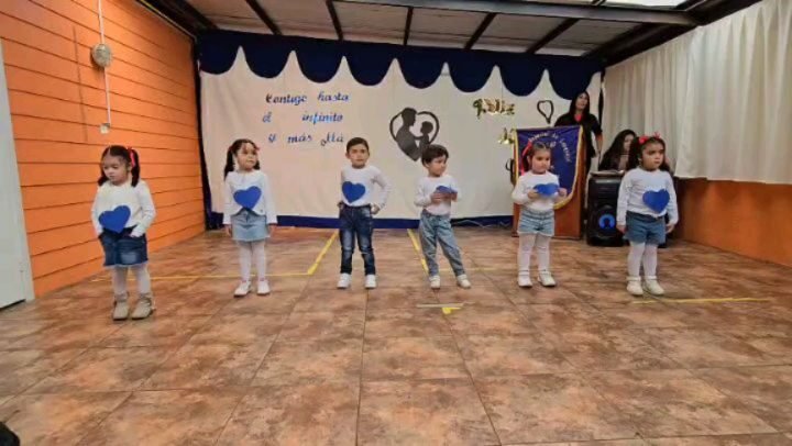 Instagram post from esc.lenguajerucalaf. This post is in position 1.