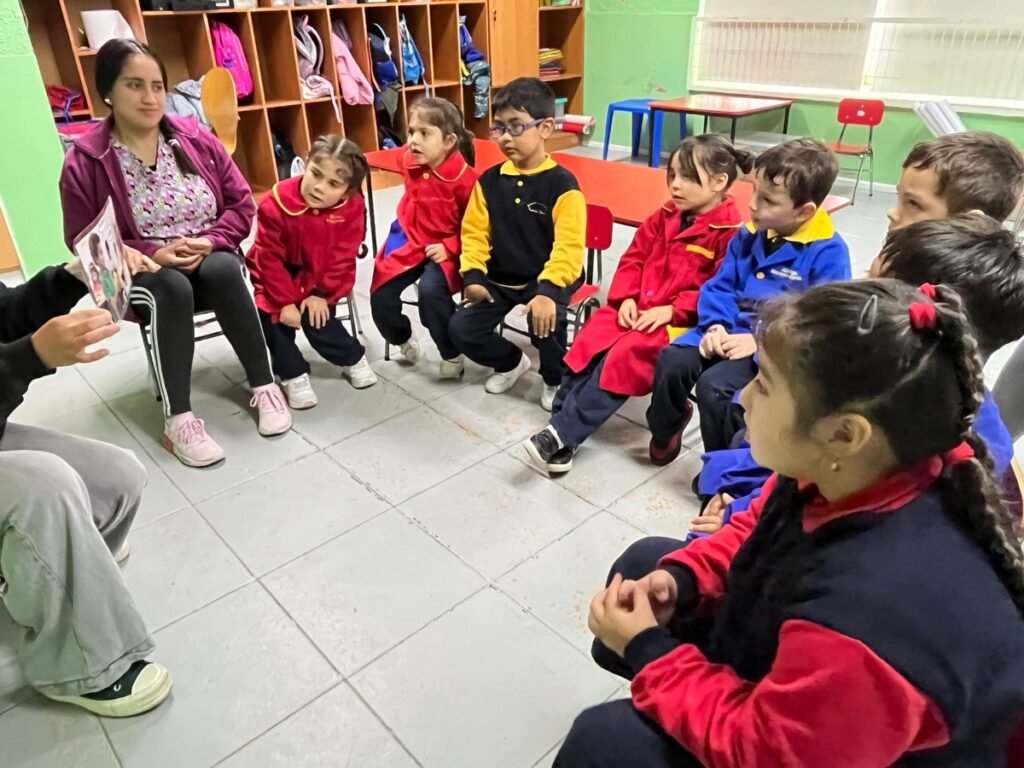 Instagram post from pequetesoros.2020. This post is in position 0.