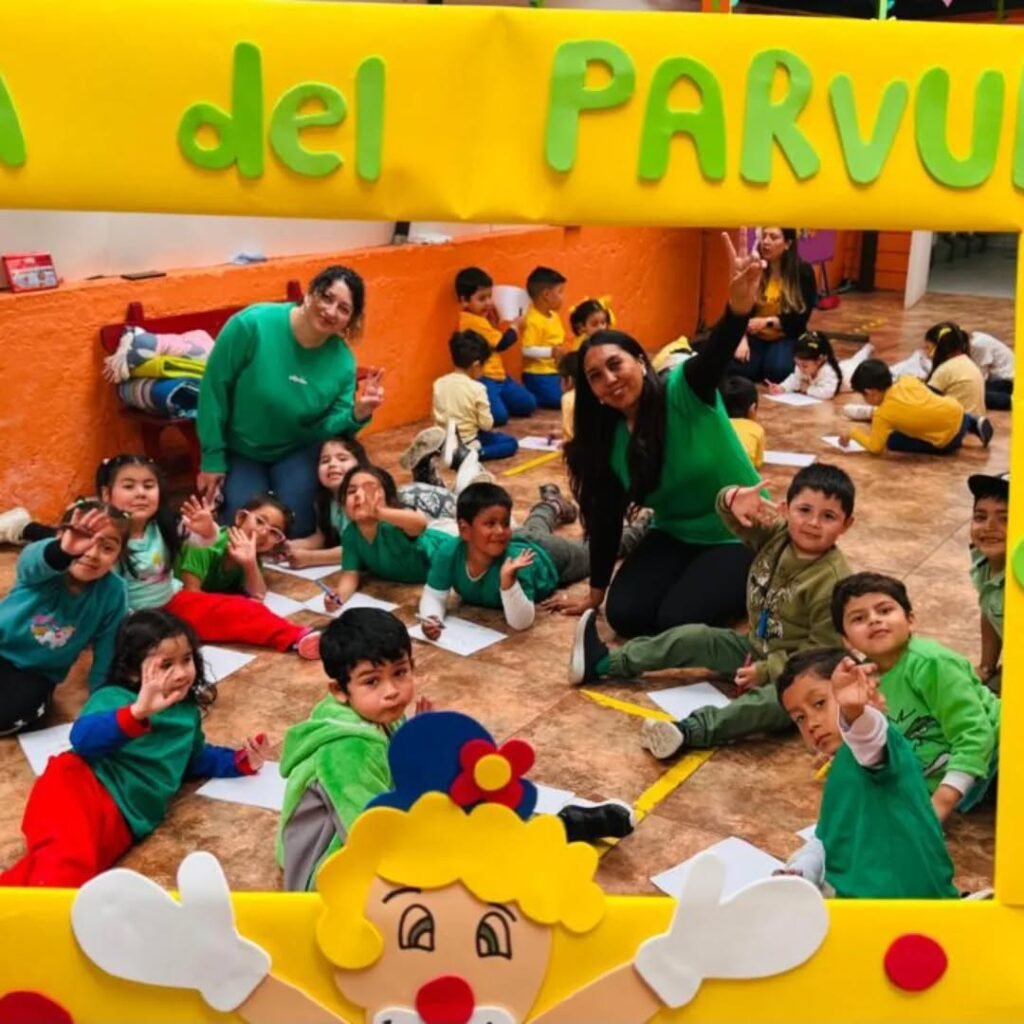 Instagram post from esc.lenguajerucalaf. This post is in position 10.