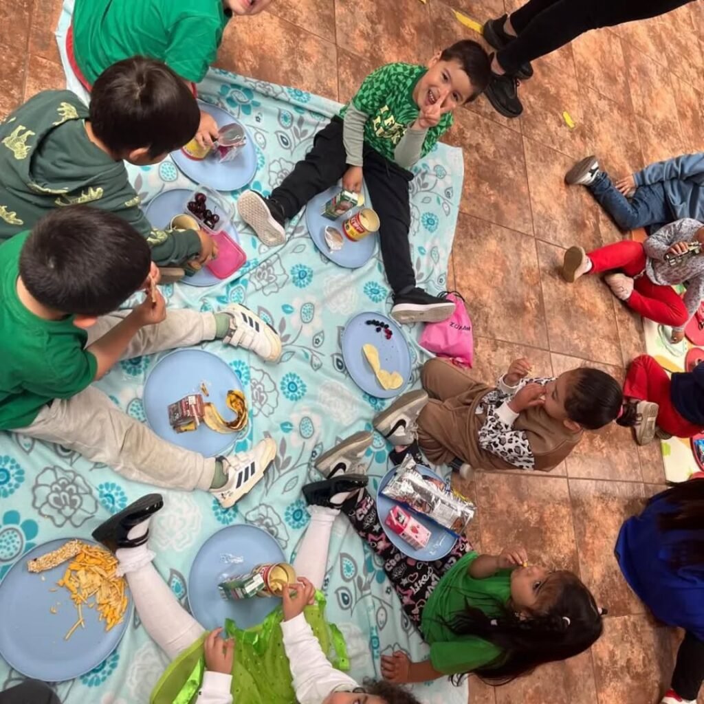 Instagram post from esc.lenguajerucalaf. This post is in position 4.