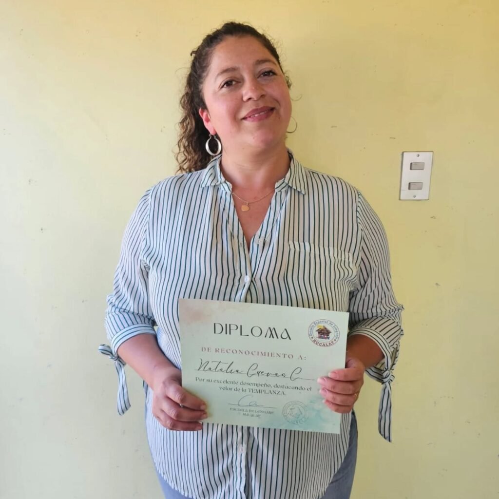 Instagram post from esc.lenguajerucalaf. This post is in position 10.