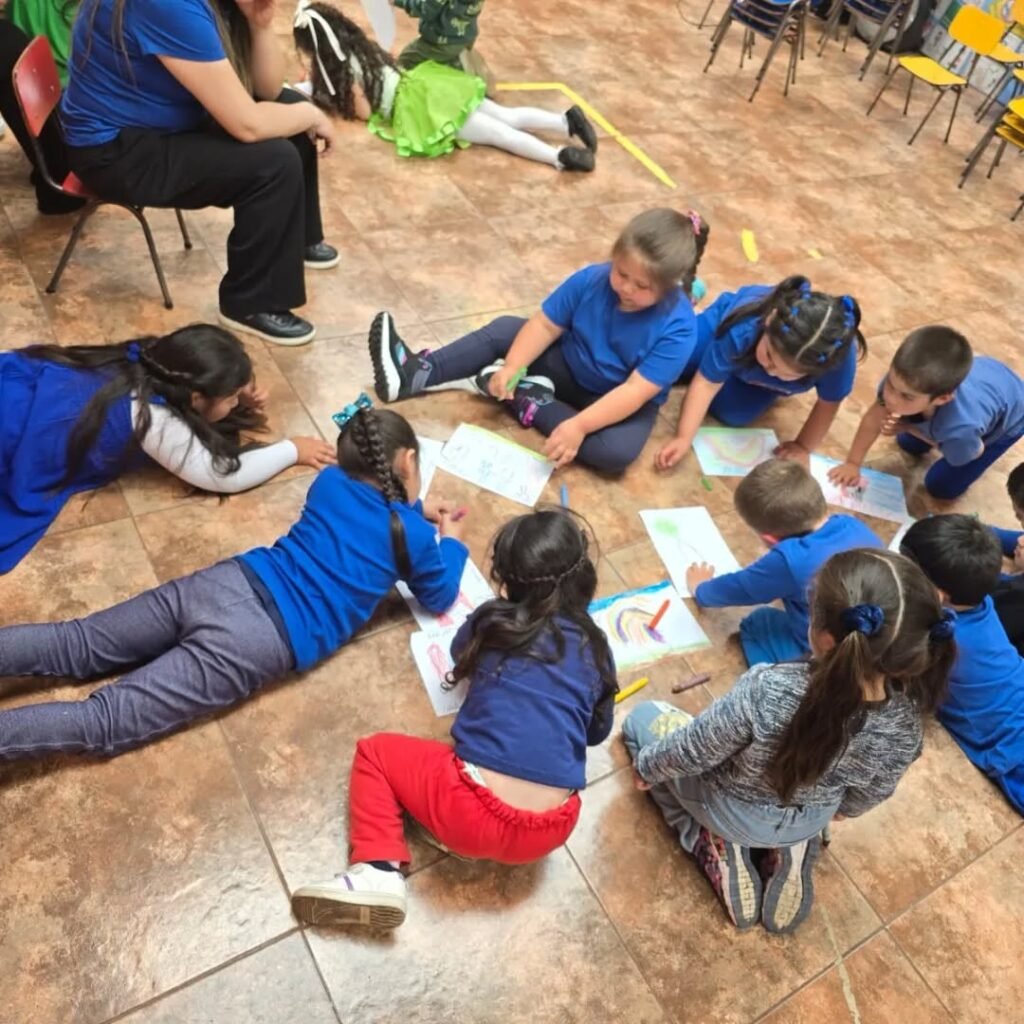 Instagram post from esc.lenguajerucalaf. This post is in position 13.