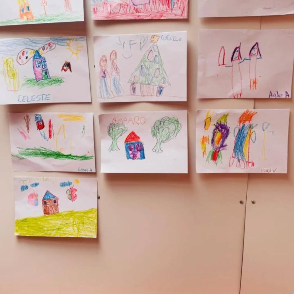 Instagram post from esc.lenguajerucalaf. This post is in position 8.